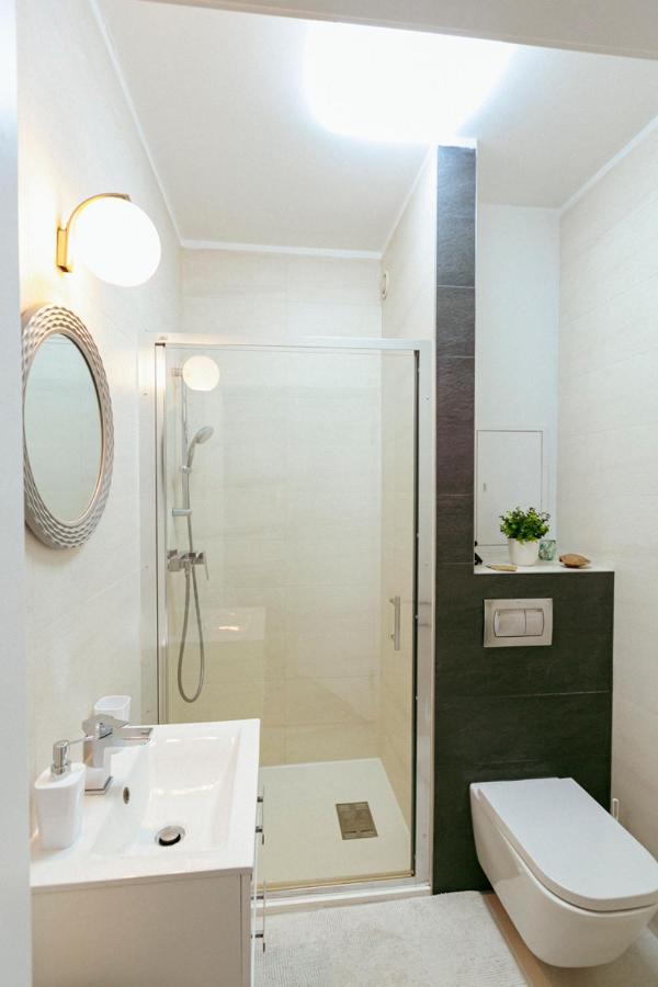 Pawia 51 - Piekny Wiok Na Centrum Warszawy - Duzy Balkon - Smart Tv 55 Cali Wifi - Good Apartments 华沙 外观 照片